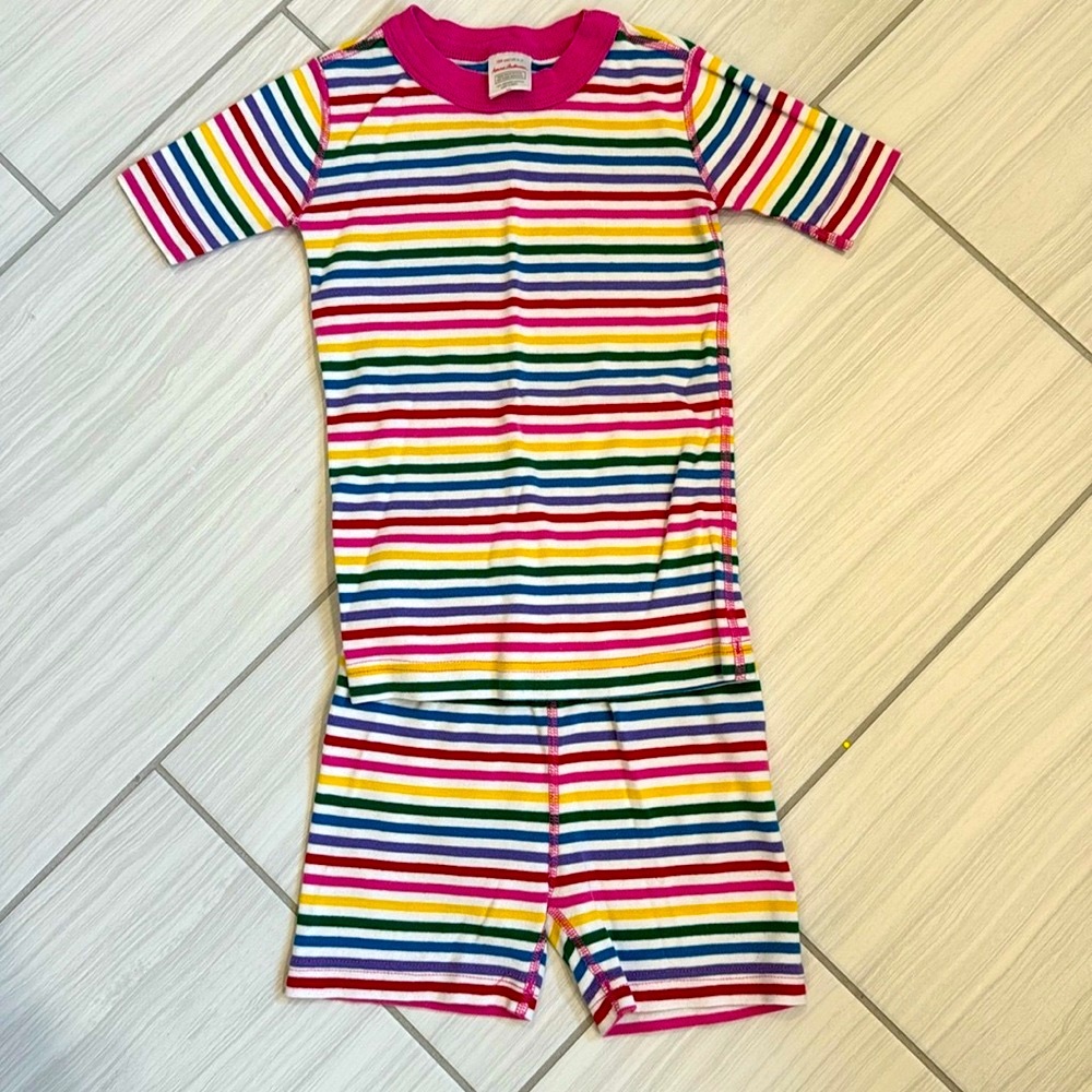 Hanna Andersson short john rainbow stripe pajamas size 6-7yrs